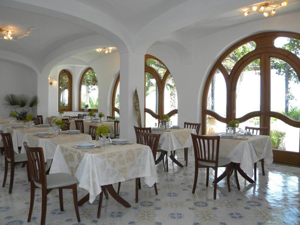 Hotel Parco Conte Casamicciola Terme Kültér fotó