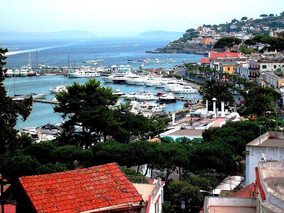 Hotel Parco Conte Casamicciola Terme Kültér fotó